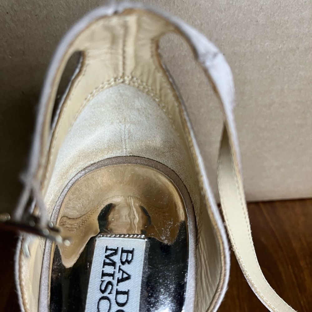 Badgley Mischka Heeled Sandals - Picture 13 of 16